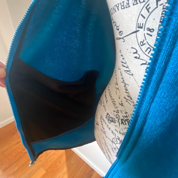 The North Face Turquoise Fleece Jacket - Picture 11 of 11